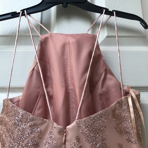 Rose with shimmer material full length evening gown - Picture 2 of 10